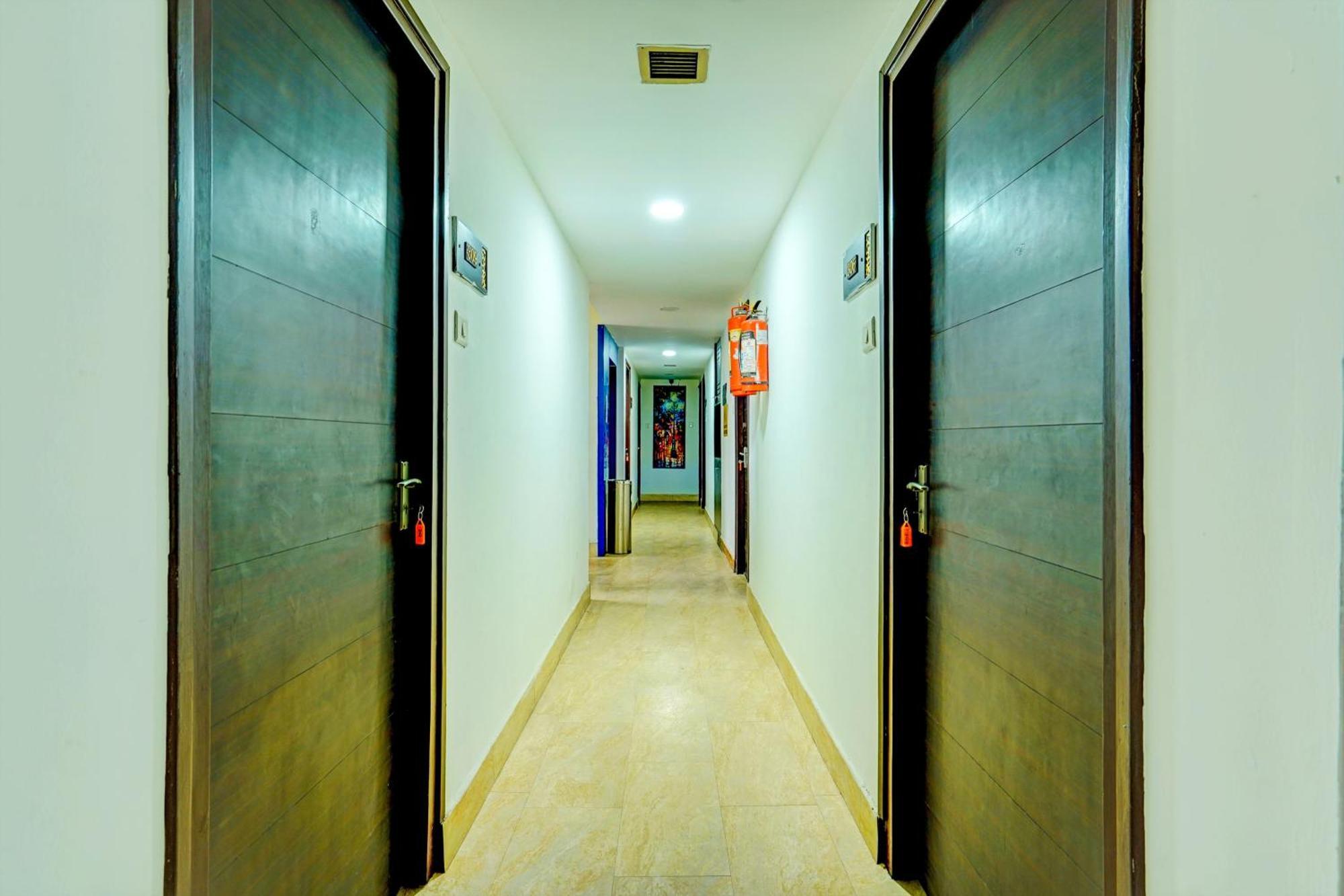 Hotel O Sunshin Deluxe Nagpur Exterior foto